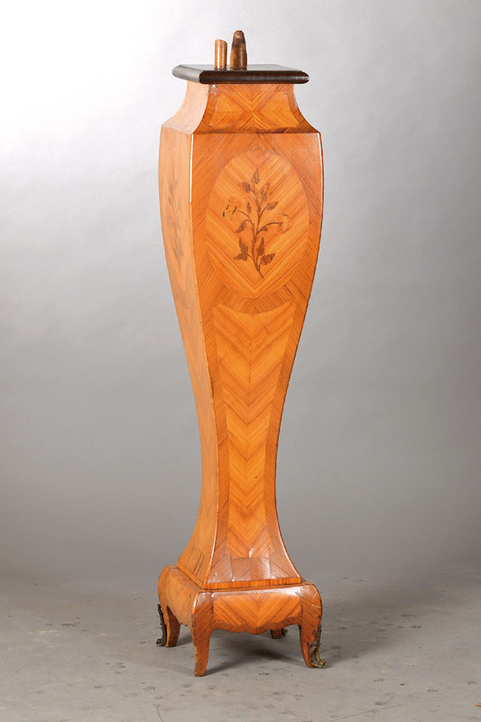 Barockstilsäule, Frankreich, um 1910/20, Rosenholzfurnier auf Kreuzfuge verlegt, Blumenmarketerie, taillierte Form, Sockelplatte mit l. ...
