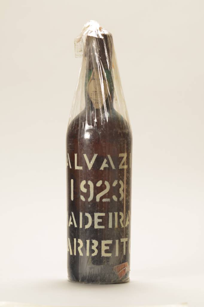1 Flasche Malvazia 1923, Madeira, Barbeito, Portugal 286070 P, spätere Abfüllung, orig. Flasche in Folie, ca. 75 cl, top shoulder, orig. verkorkt ...