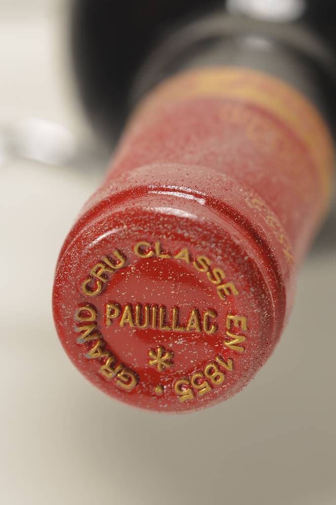 Detail a: 12 Flaschen 1989 Chateau Haut Bages Liberal,Pauillac, Grand Cru Classe, into neck, je ca. 75 cl, sehr guter Zustand, unverkostet, in ...
