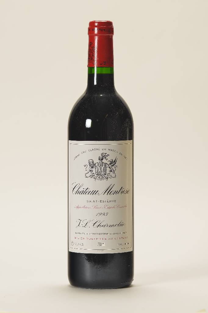 12 Flaschen 1993 Chateau Montrose, J. L. Charmelüe, Saint-Estephe, high fill, je ca. 75cl, unverkostet, sehr guter Zustand, in Originalholzkiste