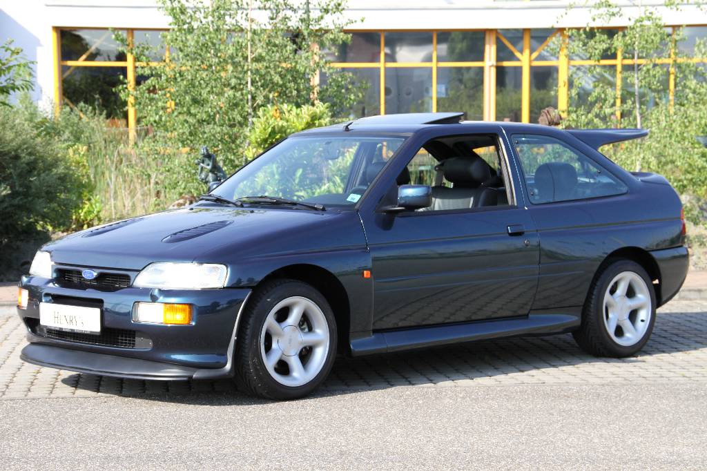 Ford Escort RS Cosworth, EZ 26.08.1993, 1. Hand, Laufleistung ca. 8.635 km, 162 KW/ 220 PS, Schaltgetriebe, mallardgrün metallic, Vollleder ...
