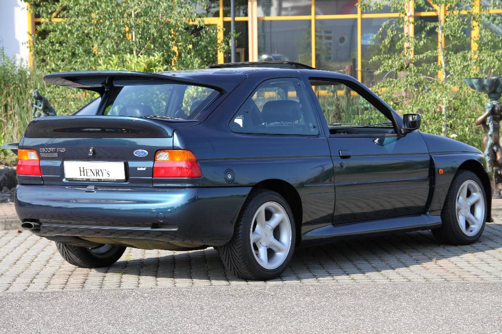 Detail a: Ford Escort RS Cosworth, EZ 26.08.1993, 1. Hand, Laufleistung ca. 8.635 km, 162 KW/ 220 PS, Schaltgetriebe, mallardgrün metallic, Vollleder ...