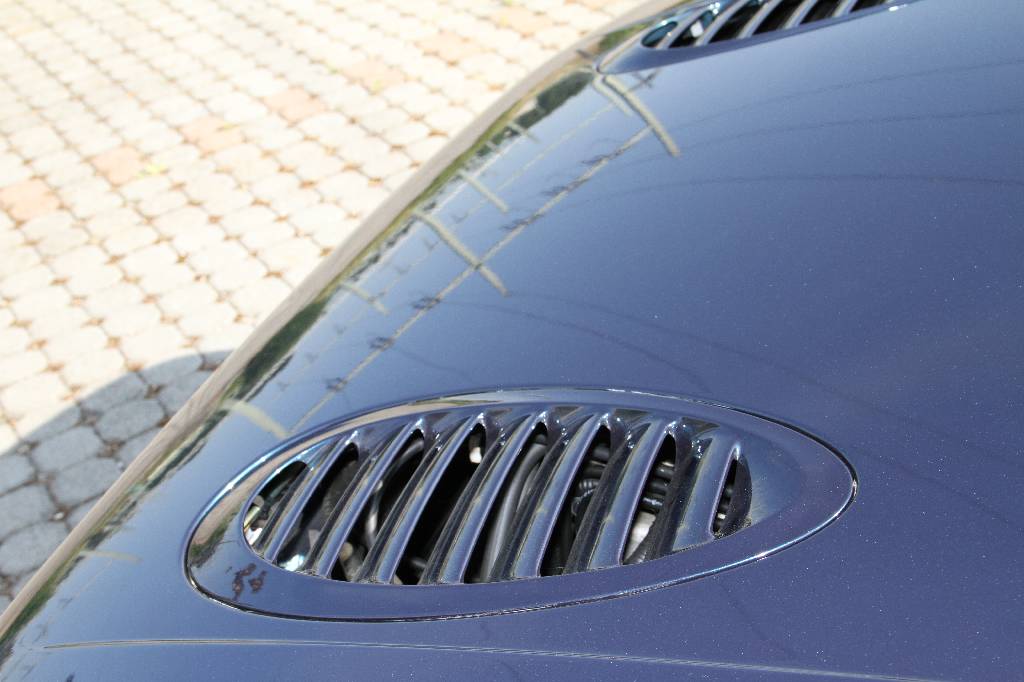 Detail g: Ford Escort RS Cosworth, EZ 26.08.1993, 1. Hand, Laufleistung ca. 8.635 km, 162 KW/ 220 PS, Schaltgetriebe, mallardgrün metallic, Vollleder ...