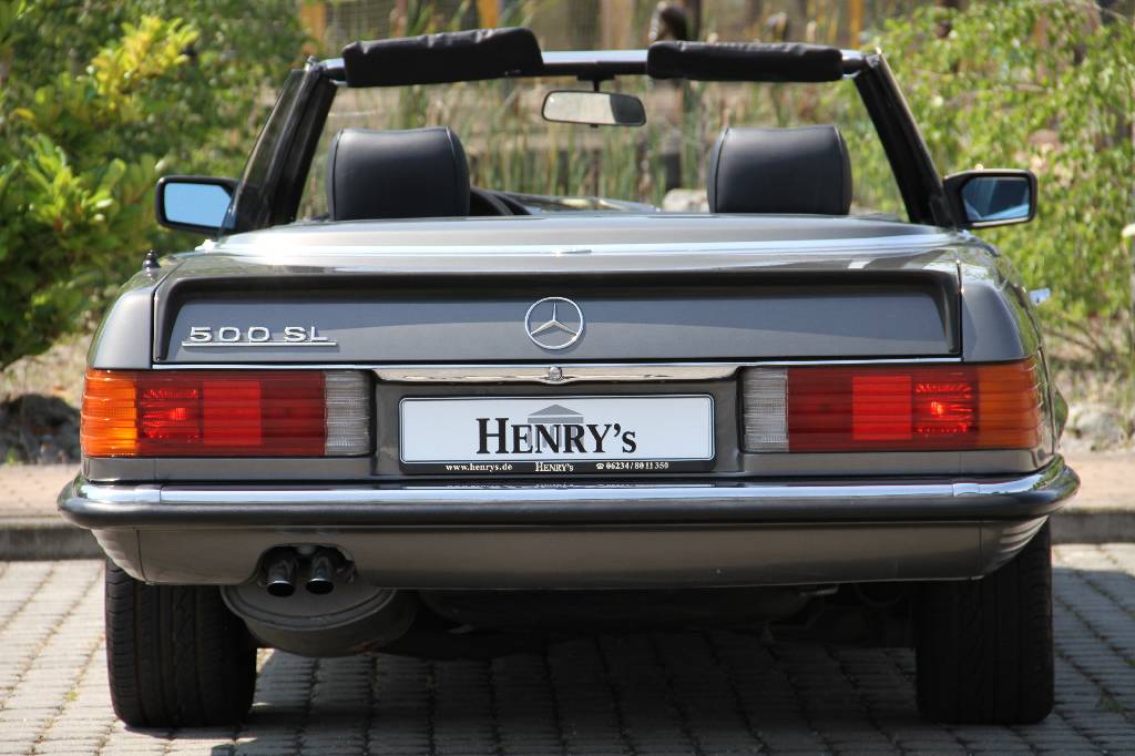 Detail d: Mercedes-Benz 500 SL R107, EZ 06.1982, 4.Hand, Laufleistung 208.964 km abgelesen, 170KW/ 231 PS, Automatikgetriebe, anthrazitgrau metallic, Vollleder ...