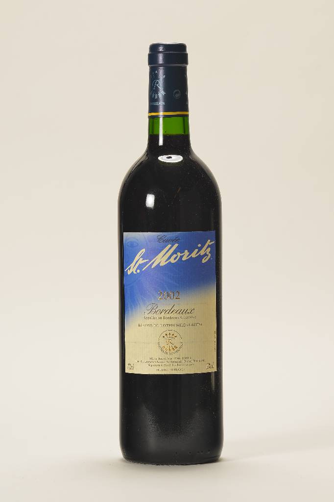 12 Flaschen 2002 Cuvee St. Moritz, Barons deRothschild (Lafite), Bordeaux, into neck, je ca. 75 cl, unverkostet, in Originalholzkiste, sehr guter ...