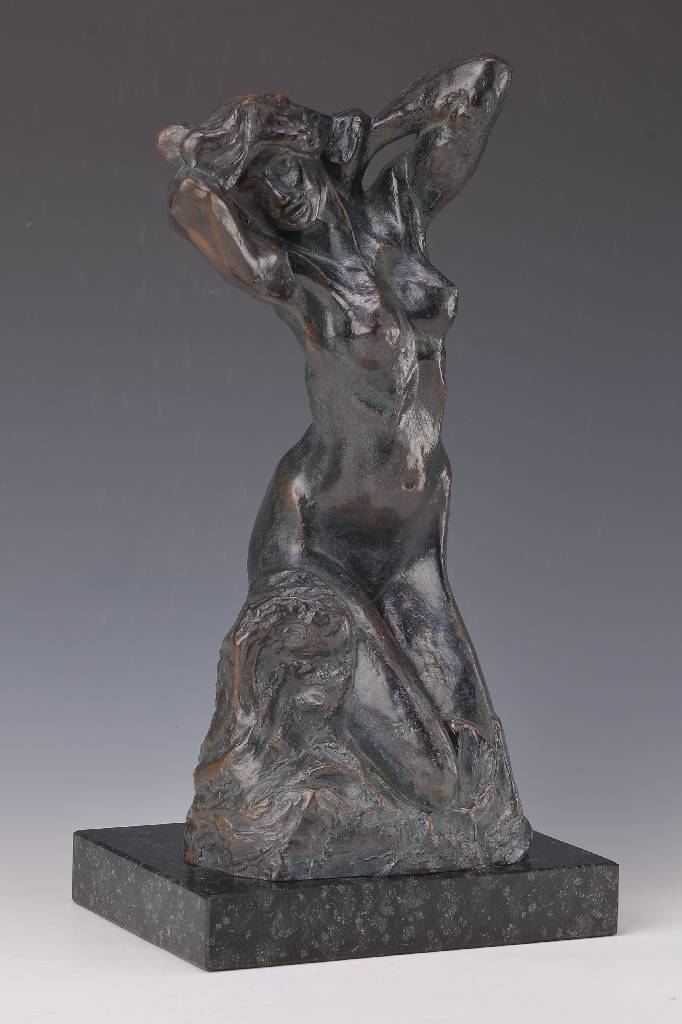 Skulptur nach A. Rodin: La Toilette de Venus, Gießerstempel Kunst-Production-Ara, limitierte Auflage 315/499, auf Sockel, H. Gesamt ca. 41,5 cm