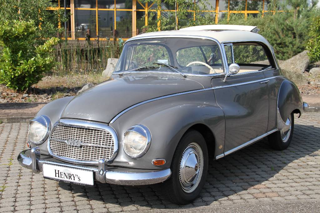 Auto Union AU 1000S, EZ 07.1961, 2. Hand, Laufleistung 88.667 km original, 37 KW/ 50 PS,H-Kennzeichen, Schaltgetriebe, grau/weiß, Stoffausstattung ...