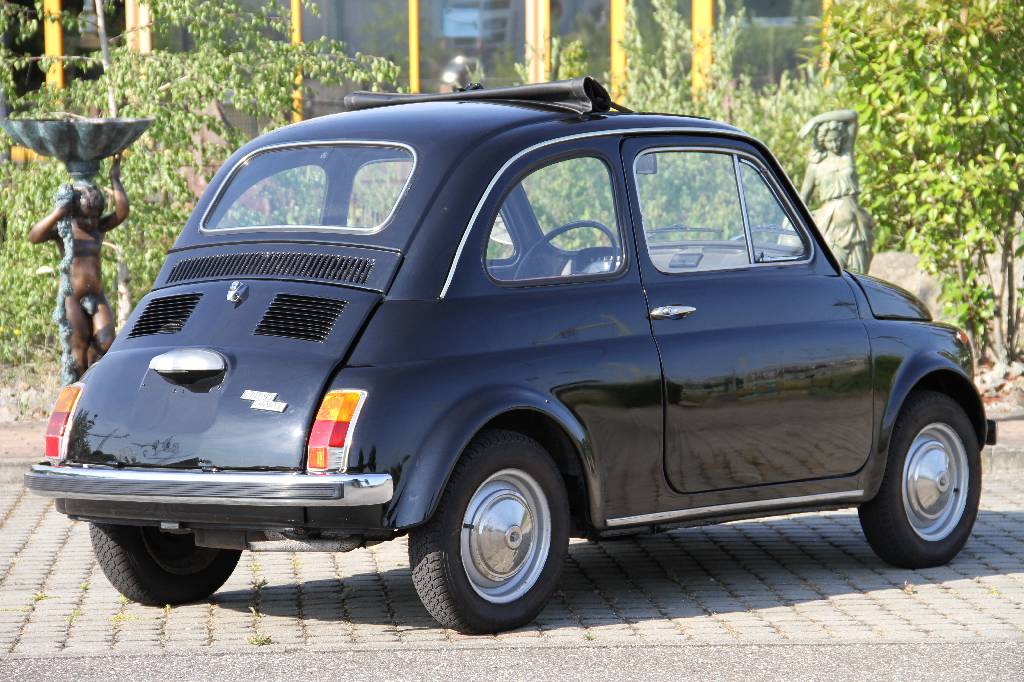 Detail b: Fiat 500L, EZ 07.1970, 2. Hand, Laufleistung ca. 10.482 km (laut Einlieferer Original), 13 KW/27 PS, H-Kennzeichen, TÜV bis 04/2017, Schaltgetriebe, ...