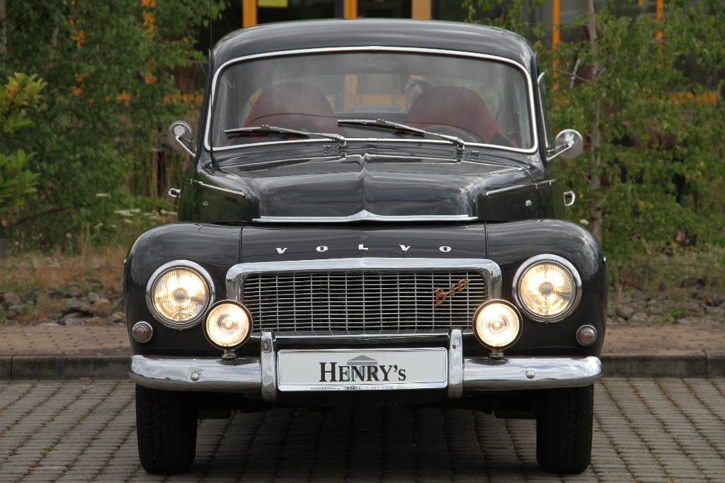 Detail a: Volvo PV 544, EZ 11.1962, Laufleistung 65.364 km abgelesen, H-Zulassung, 59 kW/ 80 PS, 4-Gang Schaltgetriebe, grau, Schalensitze Kunstleder ...