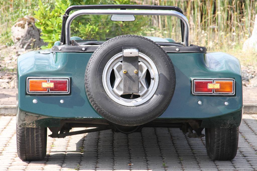 Detail c: Hispano Alemán Mallorca, EZ 1975, Laufleistung 79.200 km abgelesen, 72 kW/ 98 PS, 5-Gang Getriebe, dunkelgrün, Cordstoff grau/ Kunstleder schwarz, ...