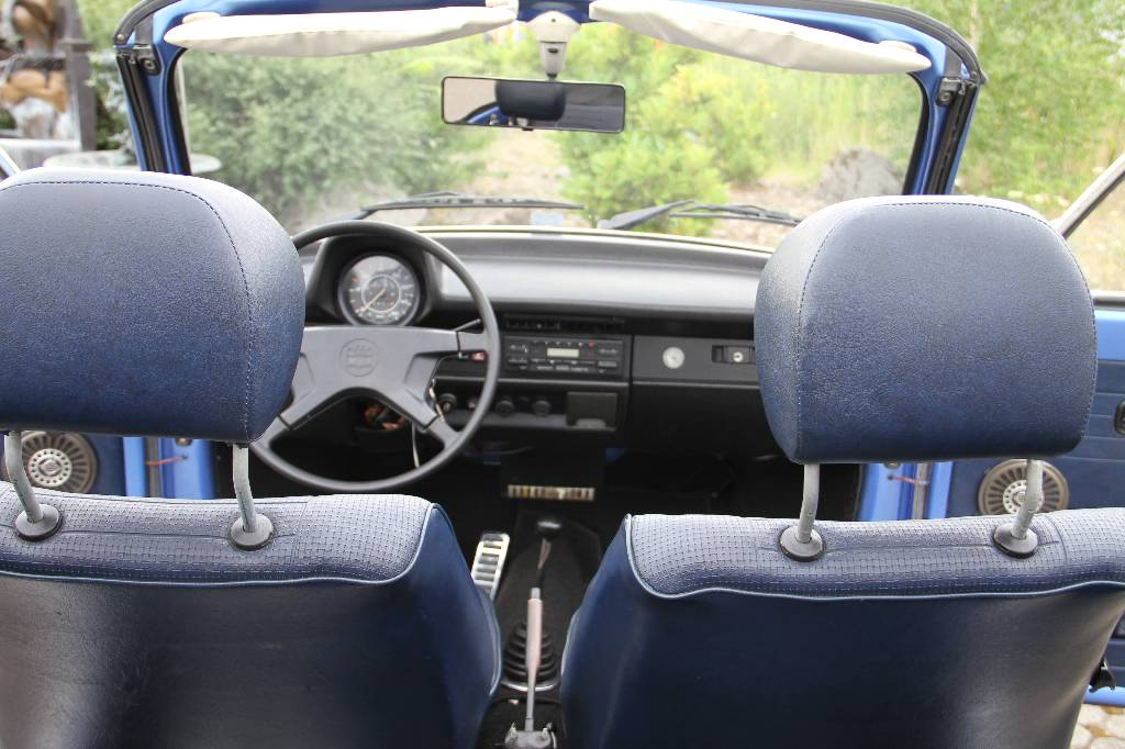 Detail f: VW Käfer 1303 LS Cabriolet, EZ 04.1977, 6. Hand (laut Brief), Schaltgetriebe, Laufleistung ca. 64.853 km Original, 37 KW/ 50 PS, geregelter ...