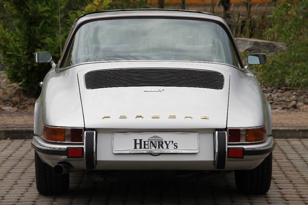 Detail b: Porsche 911 T Targa 2.2l, EZ 07.1971, US- Fahrzeug,Vorbesitzer nicht bekannt, Tacho auf Kilometer umgebaut - Laufleistung nicht nachvollziehbar, 88 ...