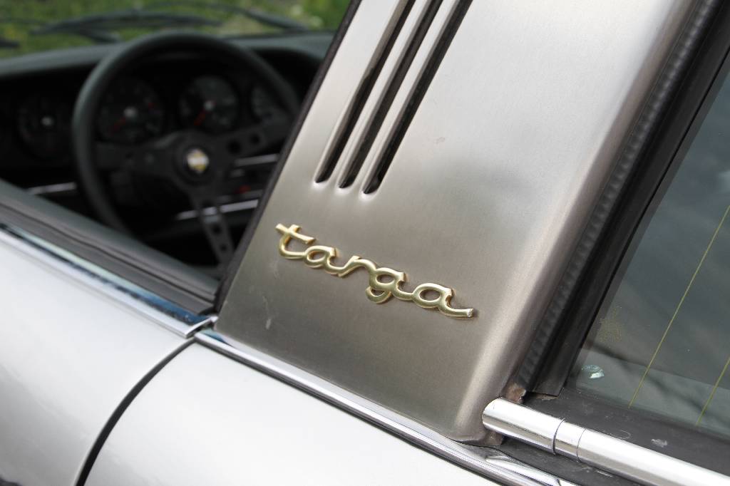 Detail f: Porsche 911 T Targa 2.2l, EZ 07.1971, US- Fahrzeug,Vorbesitzer nicht bekannt, Tacho auf Kilometer umgebaut - Laufleistung nicht nachvollziehbar, 88 ...