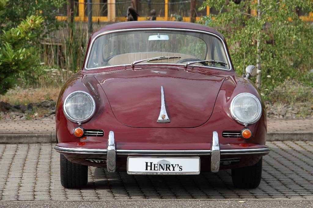 Detail a: Porsche 356 B Coupe, EZ 07.1962, Laufleistung 39.292 km abgelesen, 44 KW/ 60 PS, Schaltgetriebe, rubinrot, Kunstleder beige, ehemals USA, Fahrzeug ...
