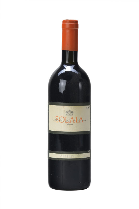 1 Flasche 1986 Marchesi Antinori Solaia, Firenze/Toskana, ca. 75 cl, top shoulder, unverkostet, Vinous Antonio Galloni: 91/100, , Etikett l. ...