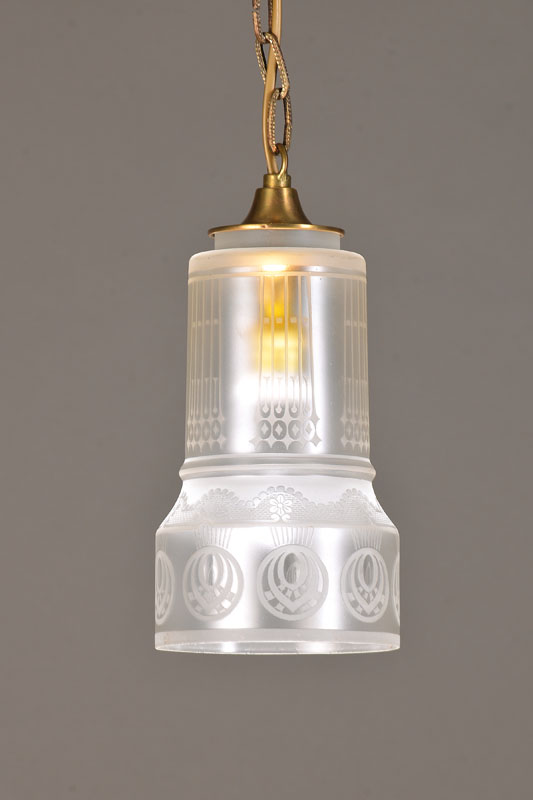 Kleine Dielenlampe, Jugendstil, um 1905, Messingfassung mit einer Brennstelle, Porzellanfassung, neu elektrifiziert, Elektr. nicht geprüft, intakt, ...