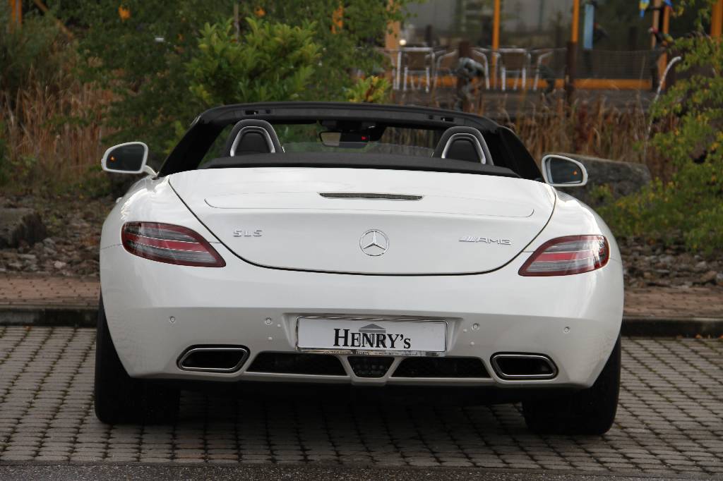 Detail c: Mercedes-Benz SLS AMG Roadster, EZ 11/2011, 2. Hand (1. Hand in Deutschland), Laufleistung ca. 49.450 km, TÜV bis 07/2017, 420 kW/ 571 PS, ...