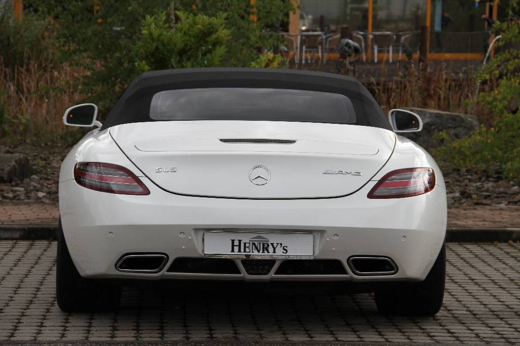 Detail d: Mercedes-Benz SLS AMG Roadster, EZ 11/2011, 2. Hand (1. Hand in Deutschland), Laufleistung ca. 49.450 km, TÜV bis 07/2017, 420 kW/ 571 PS, ...