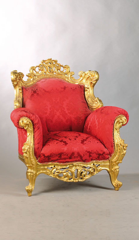 Prunksessel, im Barockstil, neuzeitlich, Buche goldfarben gefaßt, roter Stoffbezug, prunkvoll, H. ca. 107 cm, Sh. ca. 46 cm