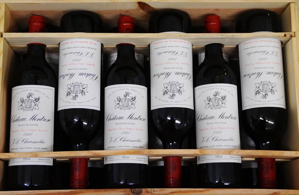 12 Flaschen 1991 Chateau Montrose, Saint Estephe, unverkostet, je ca. 75 cl, je into Neck, in Originalholzkiste, Cellartracker89/100