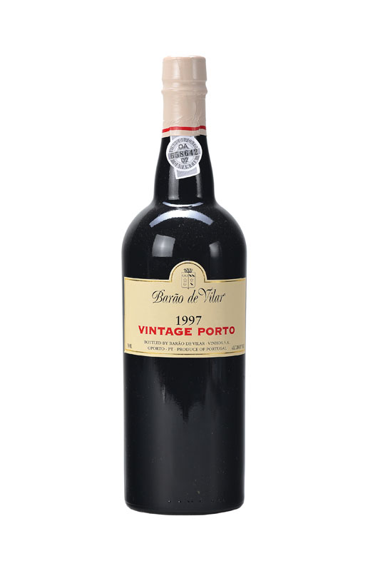 Detail a: 10 Flaschen 1997 Barao de Vilar, Vintage Porto, je ca. 75 cl, into neck, abgefüllt von Barao de Vilar-Vinhos S.A, importiert von The Jaydor ...