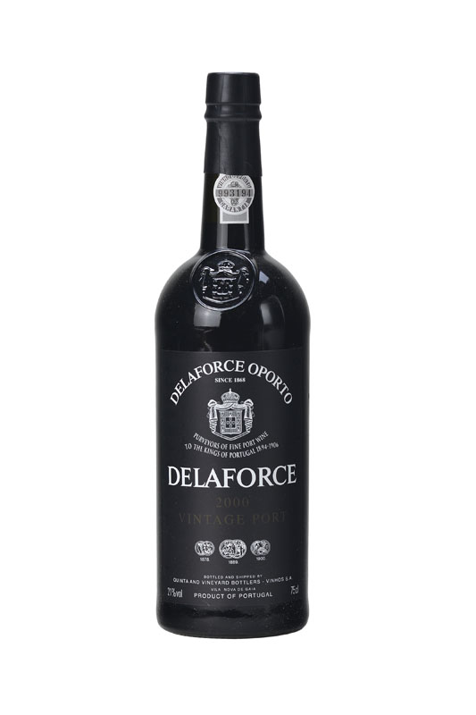 4 Flaschen 2000 Delaforce Vintage Port, je ca. 75 cl, into neck, Bottled and shipped by Quinta and Vineyard Bottlers-Vinhos S.A., unverkostet, in ...