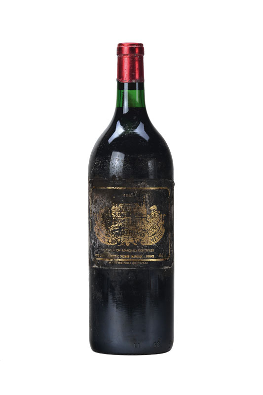 2 Magnumflaschen 1982 Chateau Palmer, Margaux-Medoc, je ca. 150 cl, Etiketten beschädigt, orig. Kapseln, unverkostet, top shoulder