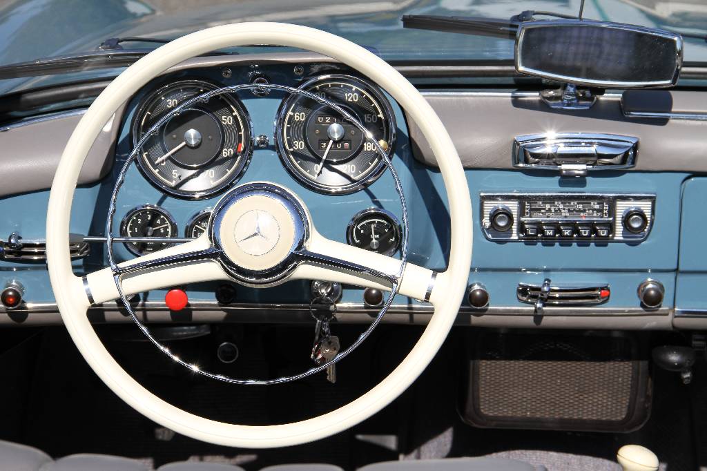Detail f: Mercedes-Benz 190 SL Cabriolet W 121 B II, EZ 07.1960, 1 Besitzer in Deutschland, Laufleistung ca. 2123 km abgelesen, TÜV bis 05.2016, H-Zulassung, ...