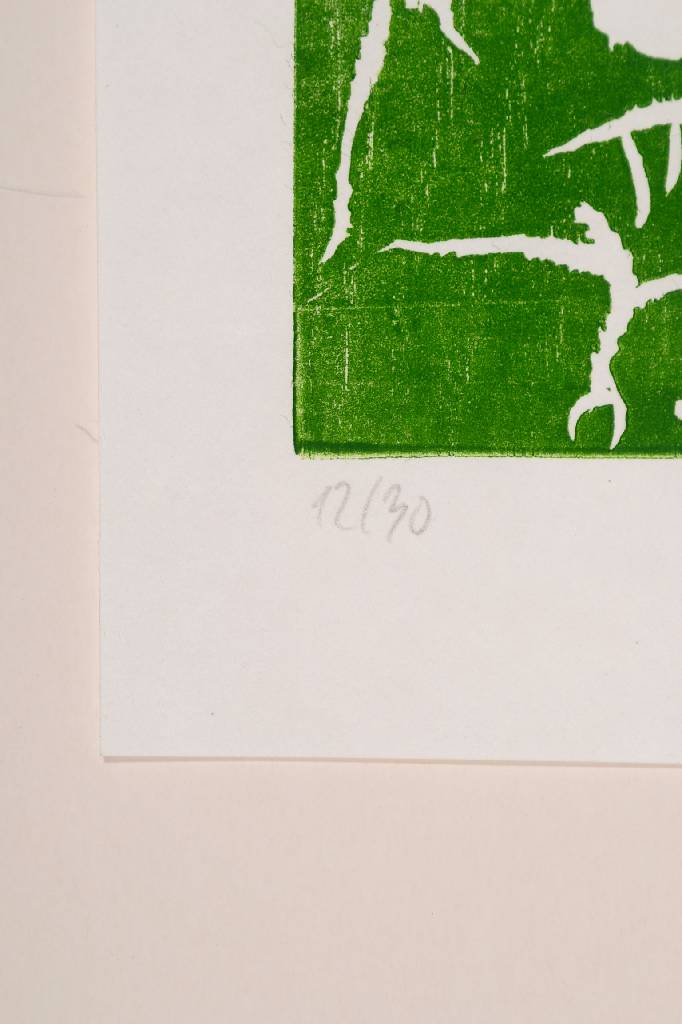 Detail b: Georg Baselitz, geb. 1938, Farbholzschnitt in Grün auf Velin, handsigniert u. nummeriert 12/30, aus dem Jahre 1992, auf Handpresse gedruckt, sehr ...