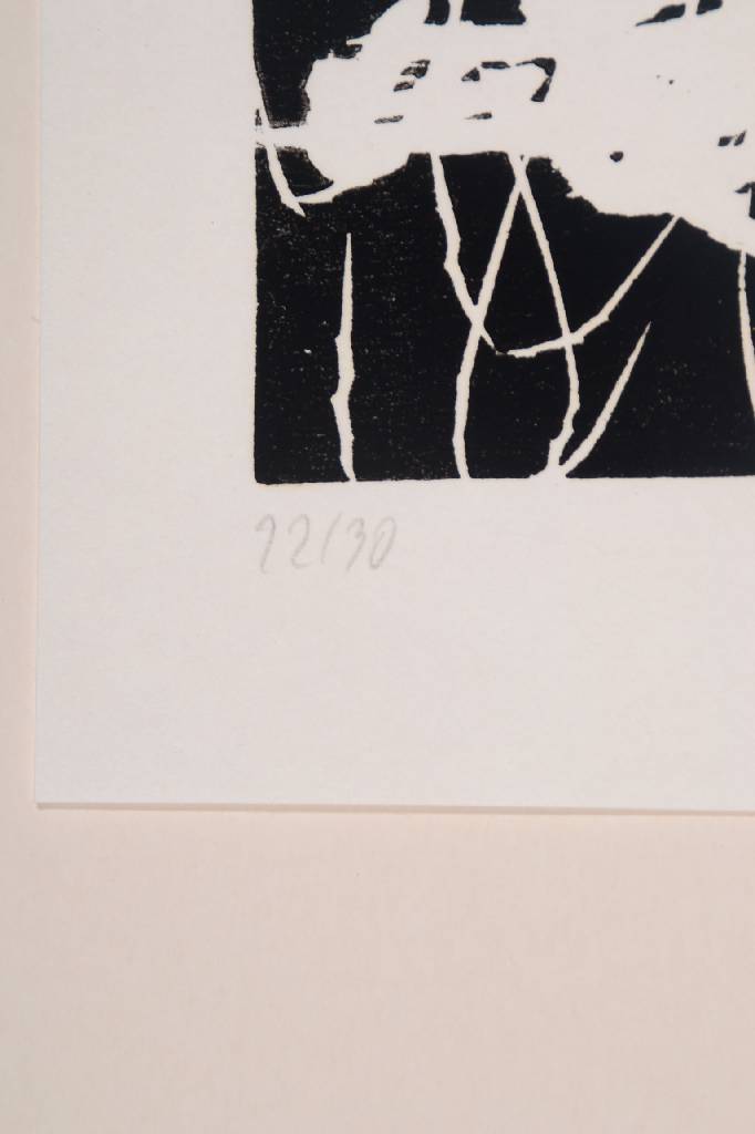 Detail b: Georg Baselitz, geb. 1938, Farbholzschnitt in Schwarz auf Velin, handsigniert u. nummeriert 12/30, aus dem Jahre 1992, auf Handpresse gedruckt, sehr ...