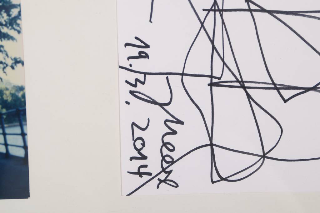 Detail a: Jonathan Meese, geb. 1971, übermalte Fotografie und Zeichnung, 1x sign. und dat. 19.3.2014, Blattgr. ca. 29,5x21 cm, unter Glas gerahmt