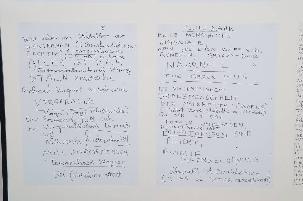 Detail d: Jonathan Meese, geb. 1971, Gesinnung Stalin, Konvolut aus 7 Kopien davon eine übermalt, 1 Zeichnung, sign. und dat. 19.3.2014, Blattgr. je ca. 30x21 ...