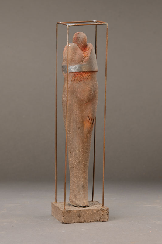 Peter Sommer, geb. 1935, Mensch in DIN Raum, Terrakotta, VFK -Jahresausgabe 1997, H. ca. 25 cm