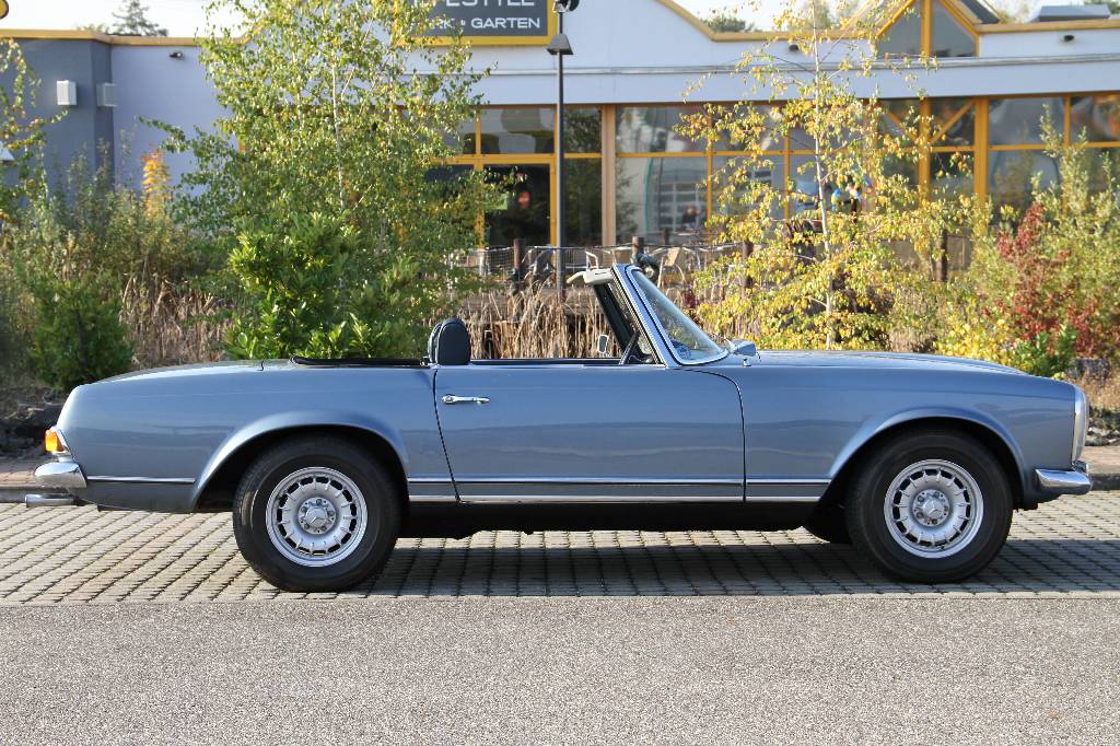 Detail e: Mercedes-Benz 280 SL Pagode, EZ 05.1969, Laufleistung ca. 27.534 km abgelesen, TÜV bis 05.2016, H-Zulassung, 125 kW/ 170 PS, 6-Zylinder, ...