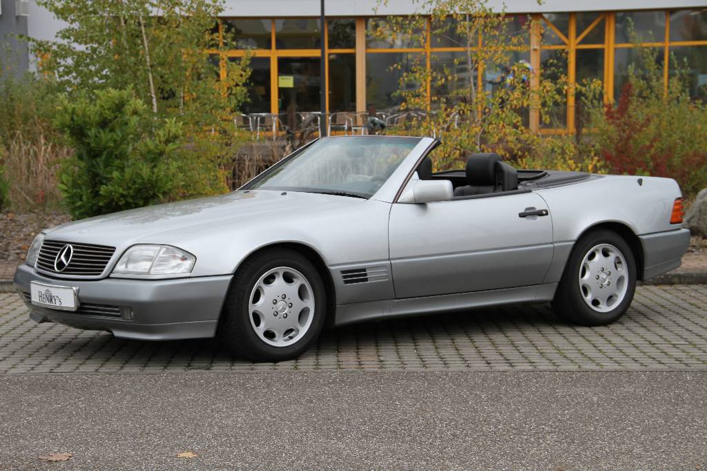 Mercedes-Benz SL 300 24 V R 129, EZ 02.1992, Laufleistung ca. 173.978 km, 170 kW/ 231 PS, 6-Zylinder, Automatikgetriebe, silber, Vollleder schwarz, ...