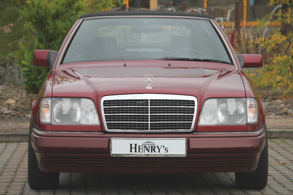 Detail a: Mercedes-Benz E 220 Cabriolet W 124, EZ 04.1994, Laufleistung ca. 185.245 km, TÜV 01.2016, 110 kW/ 150 PS, 6 Zylinder, Automatikgetriebe, rot, ...