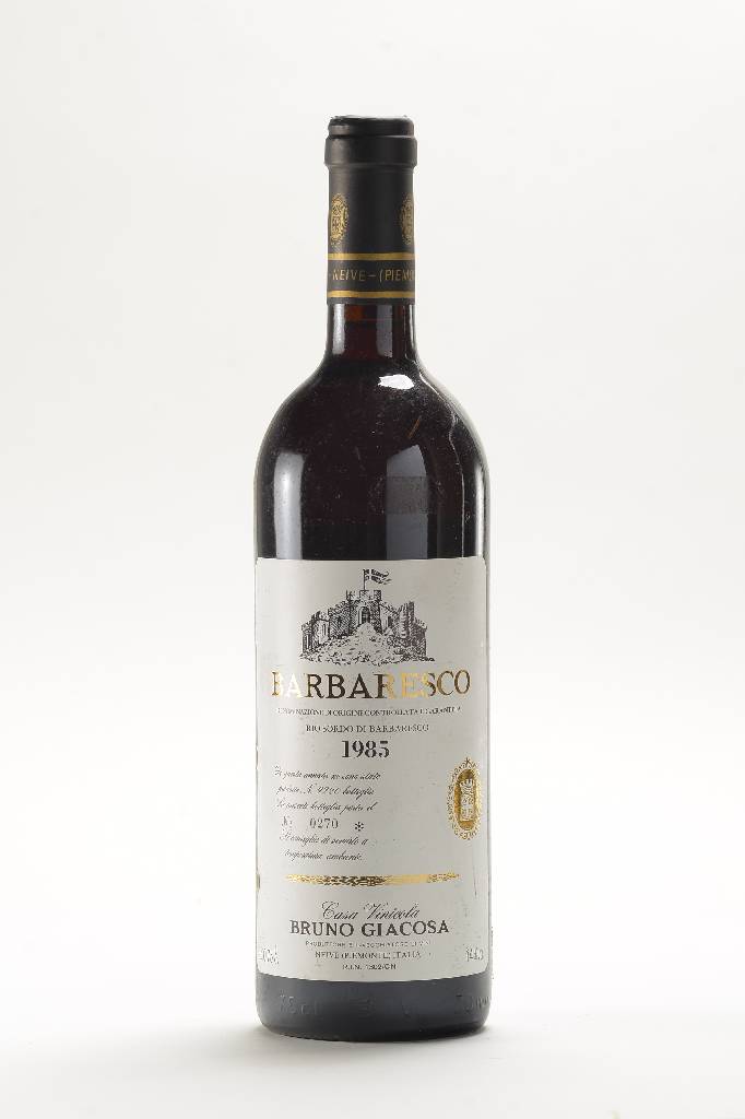 5 Flaschen 1985 Bruno Giacosa Barbaresco, Piemonte, je ca. 75 cl, je into neck, unverkostet, CellarTracker 95/100 Punkte