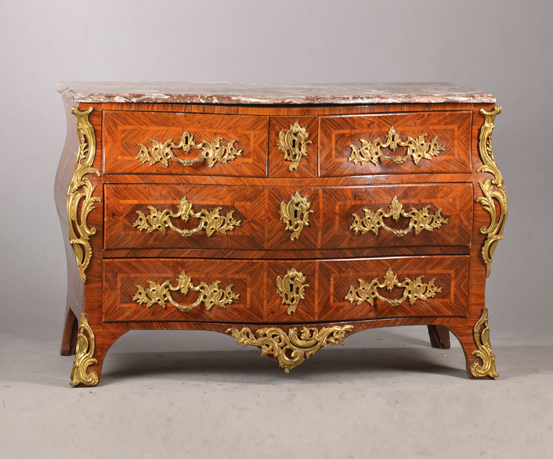 Französische Barockkommode, gestempelt Jean-Charles Ellaume (M. 1754), Paris, um 1765, Palisanderfurnier vielfach auf Kreuzfuge verlegt, Weichholz- ...