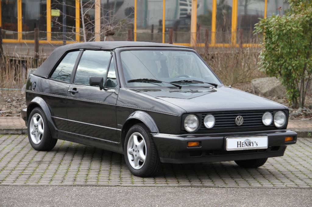 VW Golf I Cabriolet, EZ 02.1990, Laufleistung ca. 151.212 km, HU 07.2017, 72 kW/ 98 PS, 5- Gang Schaltgetriebe, Graphitschwarz metallic, Sportsitze ...