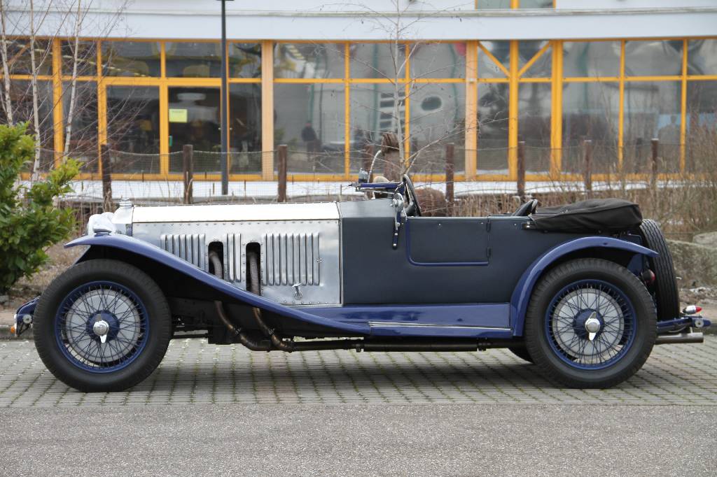 Detail b: Invicta 12/90 Supercharged, Fahrgestellnummer L 183 EZ 10.1932, Laufleistung ca. 2.414 miles abgelesen, H- Zulassung, 66 kW/ 90 PS, 6- Zylinder, ...