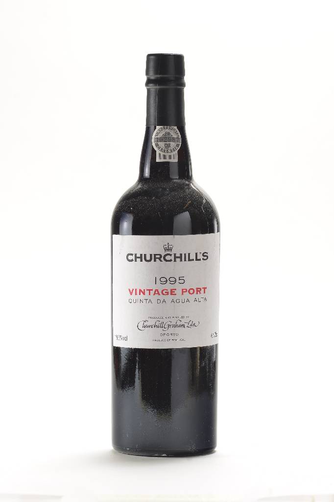 8 Flaschen 1995 Churchill's Vintage Port, Quinta da Agua Alta, produced and bottled by Churchill Graham Lda, je ca. into neck, je ca.75 cl, je ...
