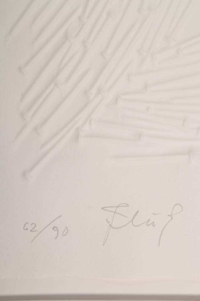 Detail b: Günther Uecker, geb. 1930, Fluß, Prägedruck von 2005, handsigniert, datiert, num. 62/90, ca. 120x80cm, unter Glas, Rahmen