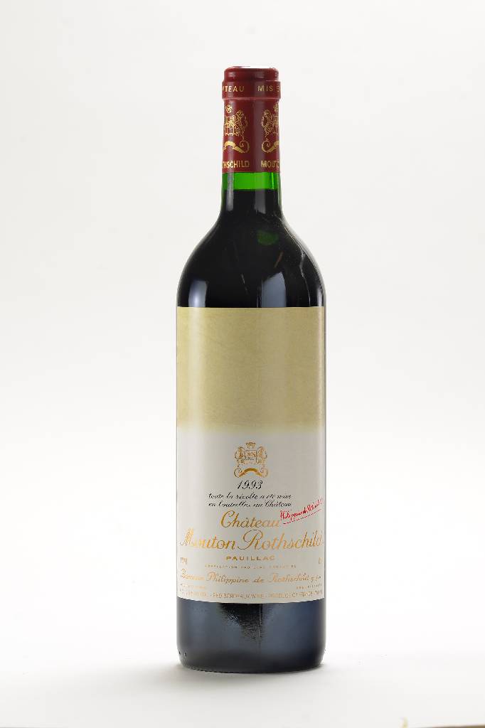 2 Flaschen 1993 Chateau Mouton Rothschild, Pauillac, Künstlertikett: Balthus, hier: als seltenes Pärchen, da sowohl 1x das Künstleretikett, als ...