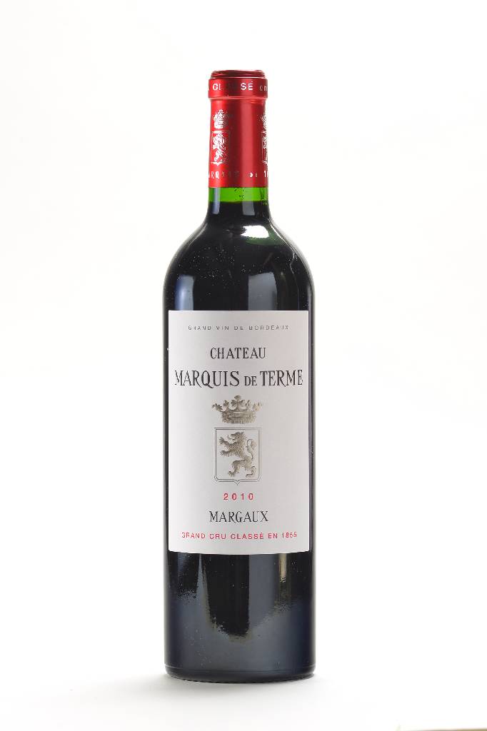 12 Flaschen 2010 Chateau Marquis de Terme, Margaux, Grand Cru Classe, je ca. 75 cl., intoneck und besser, 13,5% Vol., in Originalholzkiste, selten im ...
