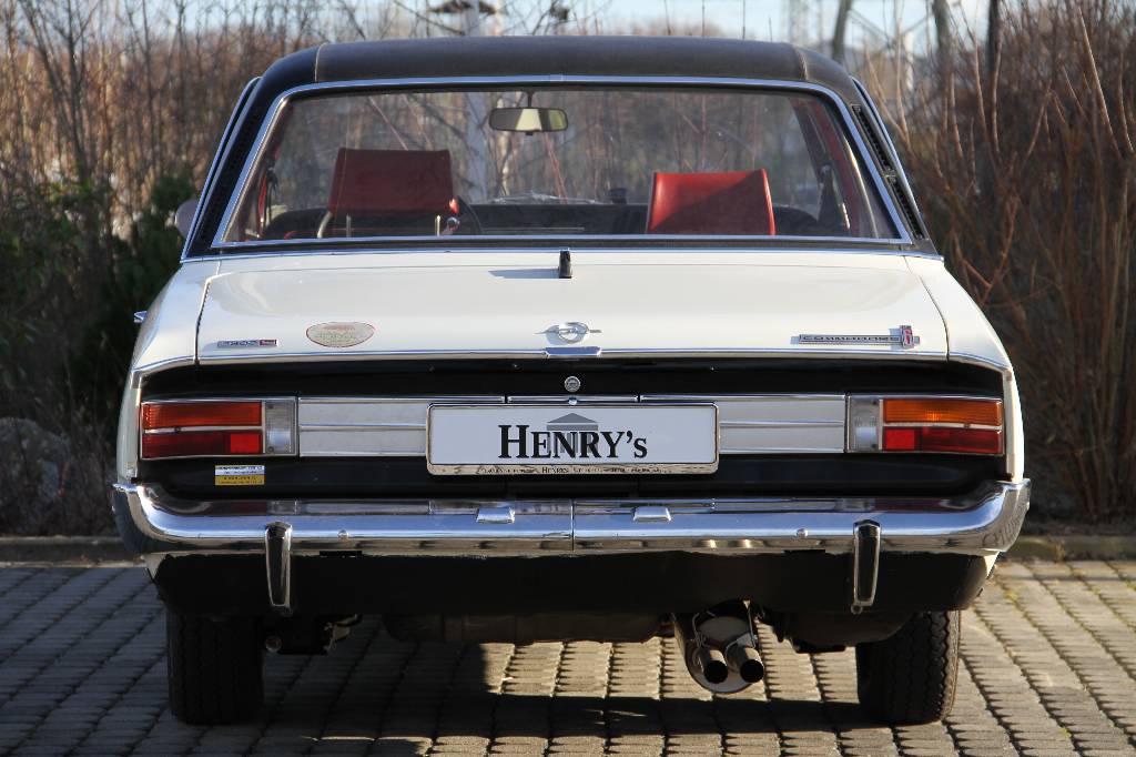 Detail c: Opel Commodore, EZ 03.1971, 1.Hand, Laufleistung ca. 79.278 km original, HU 03.2016, H-Zulassung, 107 kW/ 145 PS, 6- Zylinder, 4-Gang Schaltgetriebe, ...