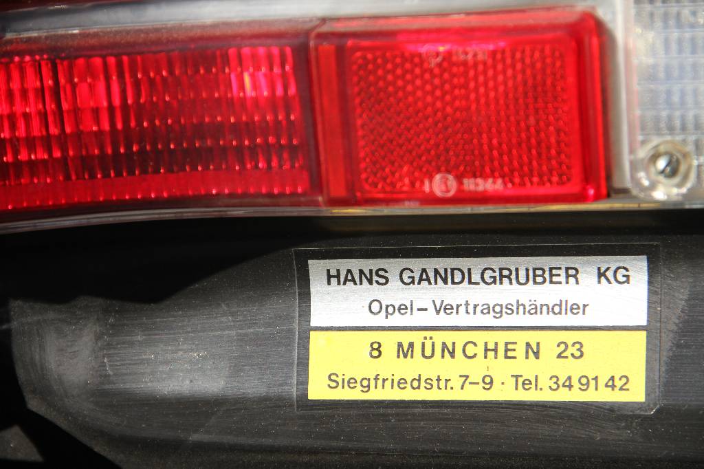 Detail h: Opel Commodore, EZ 03.1971, 1.Hand, Laufleistung ca. 79.278 km original, HU 03.2016, H-Zulassung, 107 kW/ 145 PS, 6- Zylinder, 4-Gang Schaltgetriebe, ...