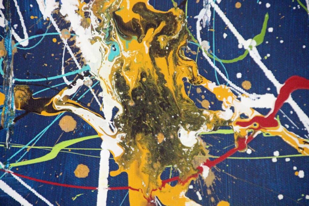 Detail c: Caroline Vis (CJVIS), geb. 1965, zeitgenössische Niederländische Künstlerin, zahlreiche Ausstellungen im In- und Ausland, hier: Three White ...
