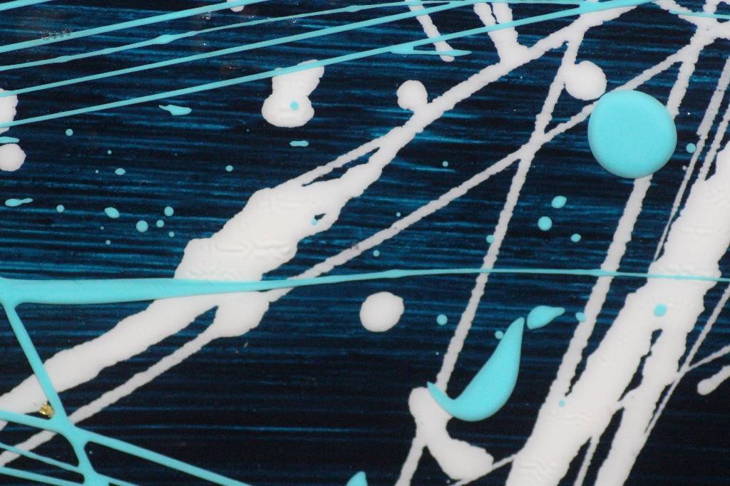 Detail b: Caroline Vis (CJVIS), geb. 1965, zeitgenössische Niederländische Künstlerin, zahlreiche Ausstellungen im In- und Ausland, hier: Golden Peace Blue, ...