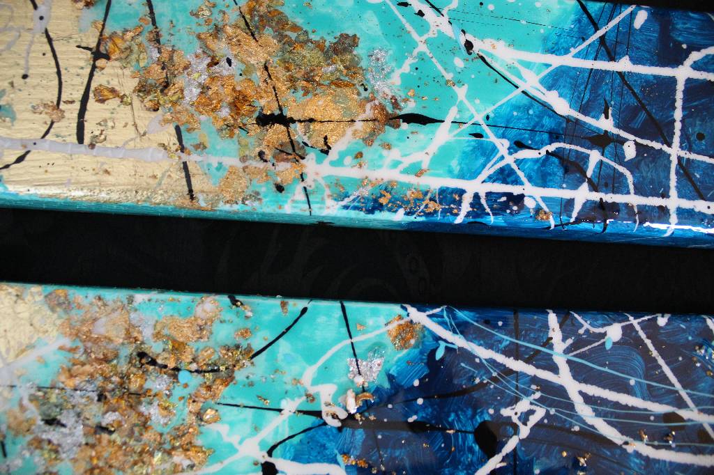 Detail f: Caroline Vis (CJVIS), geb. 1965, zeitgenössische Niederländische Künstlerin, zahlreiche Ausstellungen im In- und Ausland, hier: Golden Peace Blue, ...