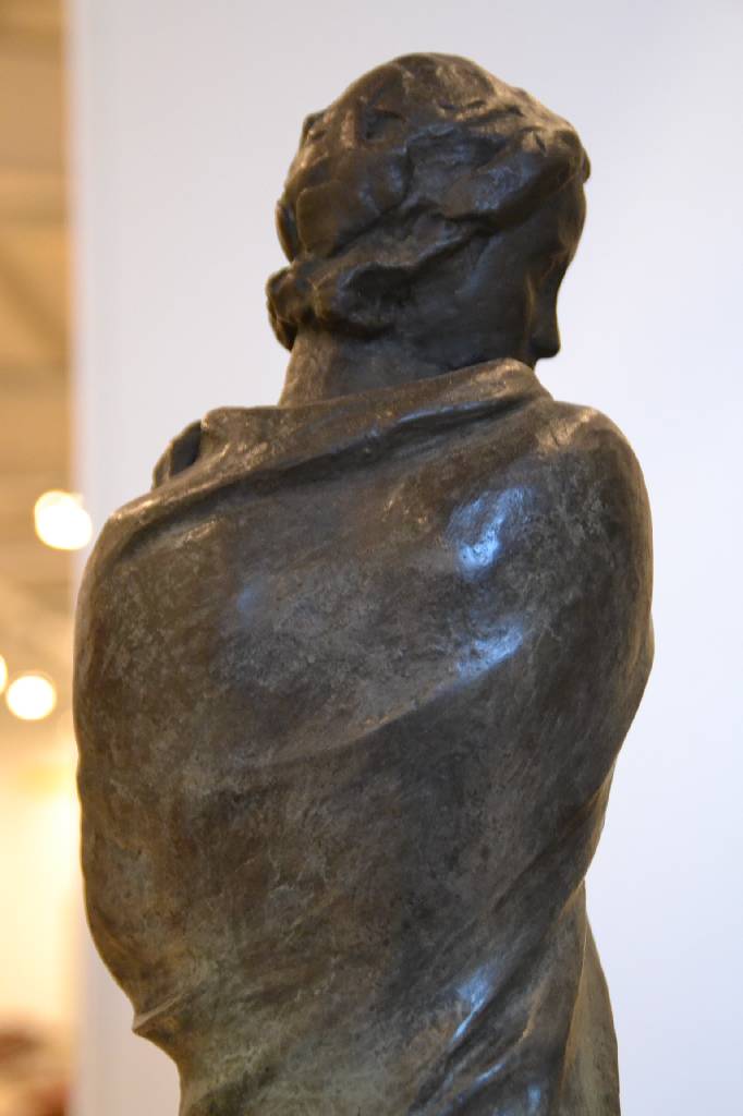 Detail a: Fritz Klimsch, 1870-1960, Schreitende (Mignon), Bronzeskulptur, monogrammiert FK, Gießerstempel H. Noack Berlin, WVZ Braun 177, ca. 63x21x16 cm, ...